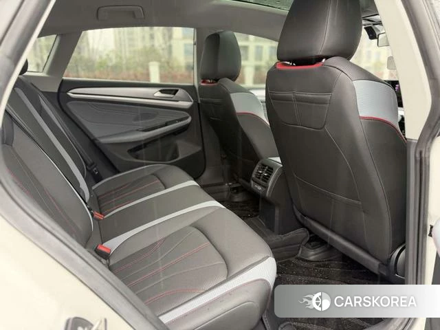 Volkswagen Lingdu id 4275963 из Китая 7