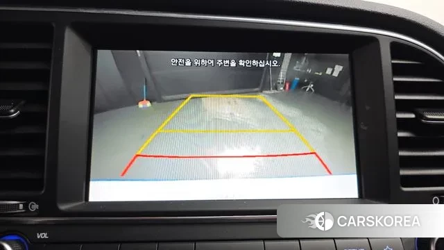 Hyundai Avante AD id 3249355 из Кореи 7