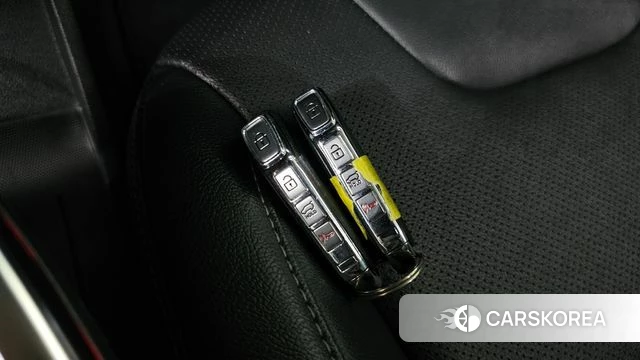 Kia Niro Plus id 4740089 из Кореи 7