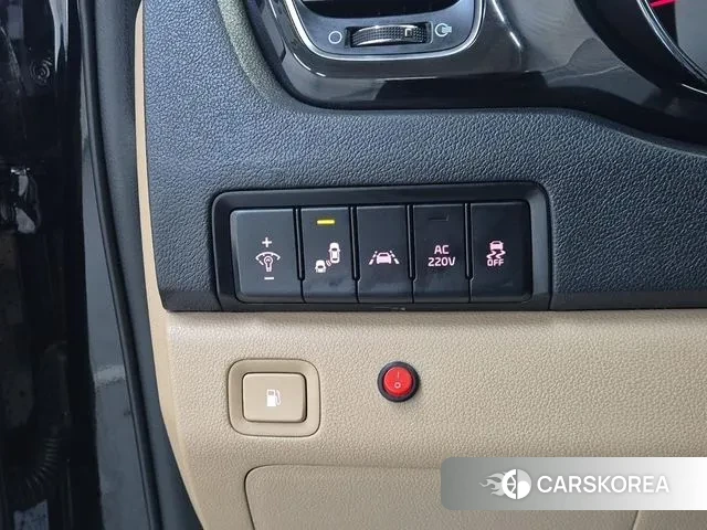 Kia The New Carnival id 3666500 из Кореи 7