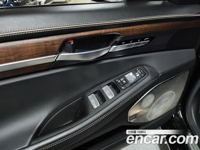 Genesis G90 id 2876467 из Кореи 7