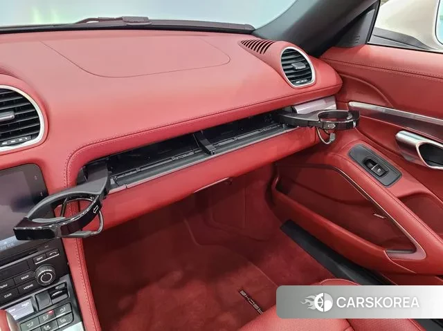 Porsche 718 Boxster id 3002347 из Кореи 7