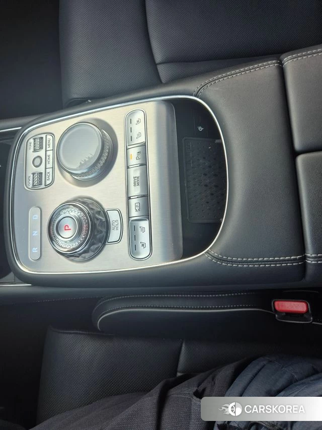 Genesis G90 (RS4) id 4842553 из Кореи 7