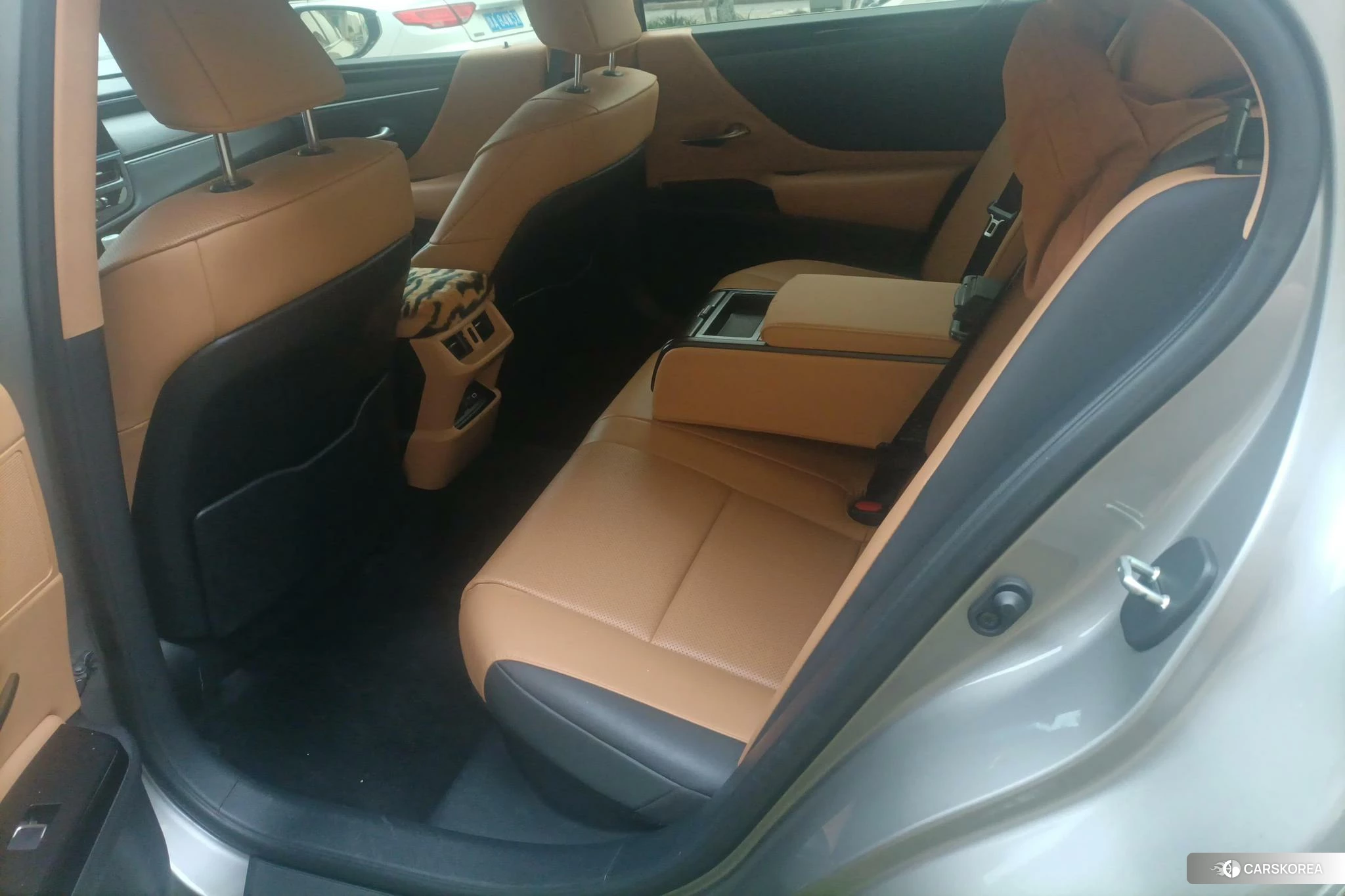 Lexus ES id 4473853 из Китая 7