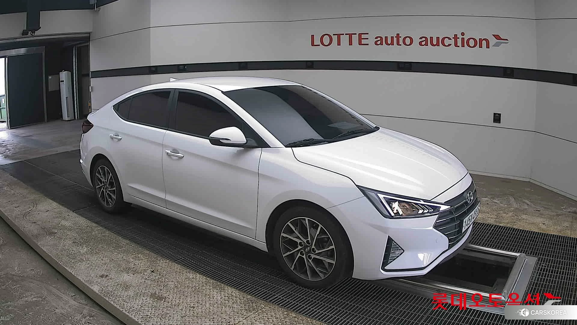 Hyundai Avante id 3869279 из Кореи 7