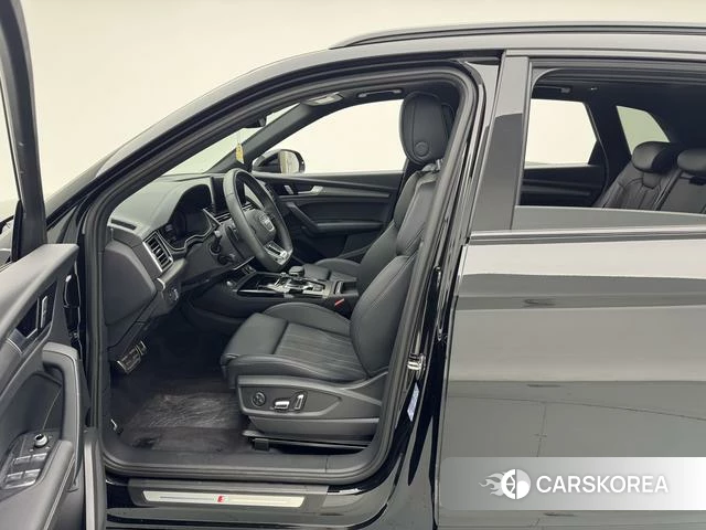 Audi Q5L id 4257822 из Китая 7