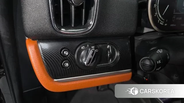Mini Cooper S Countryman id 3420212 из Кореи 7