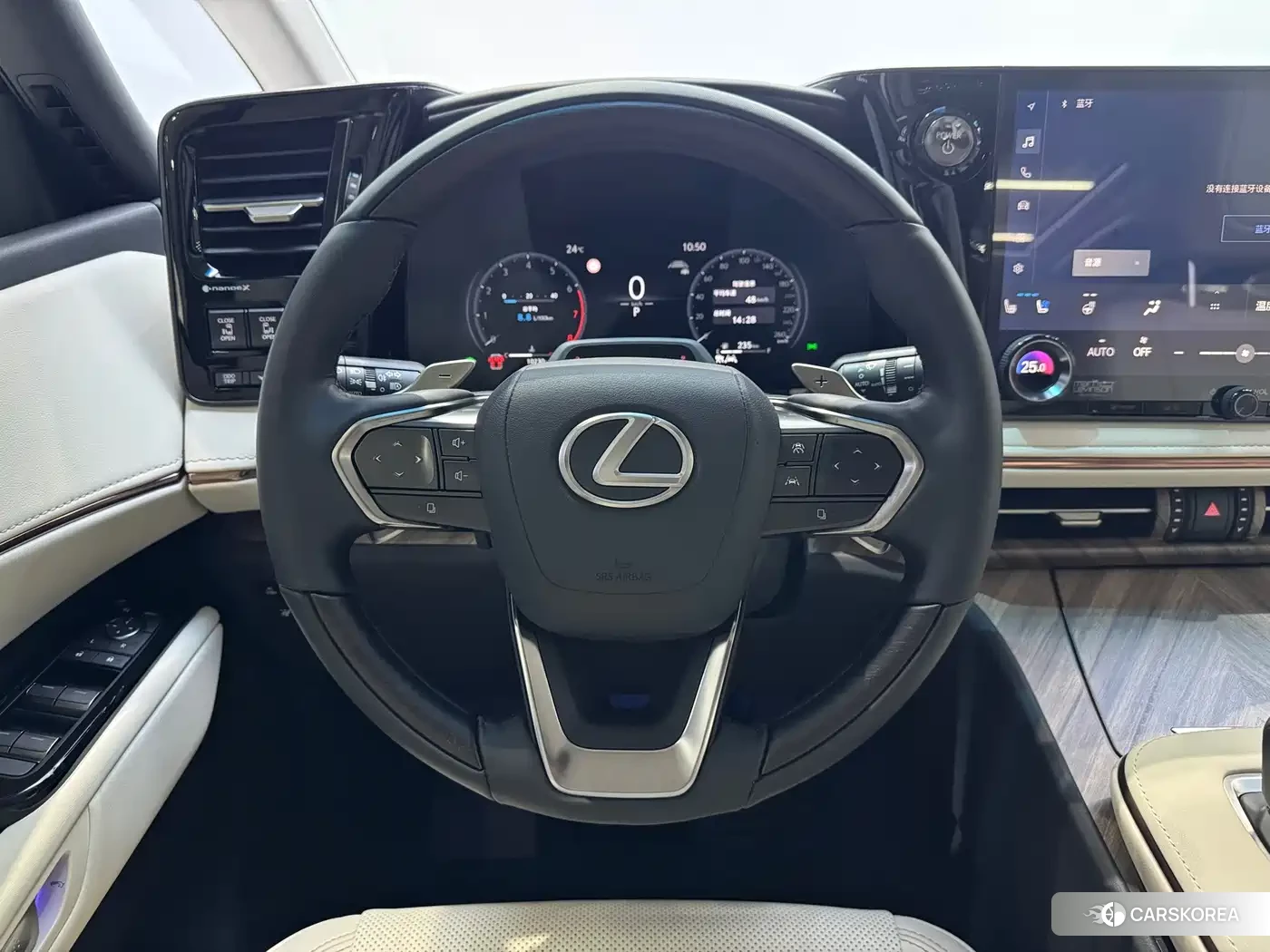 Lexus LM id 4685866 из Китая 7