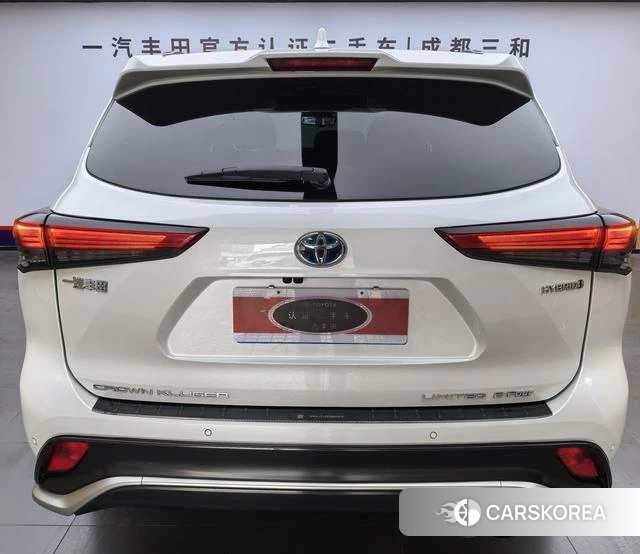 Toyota Crown Lufang id 4321306 из Китая 7