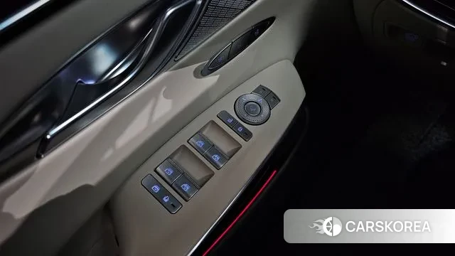 Genesis GV70 id 3664372 из Кореи 7