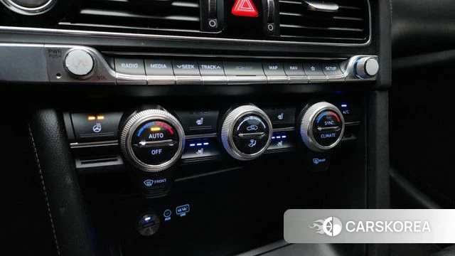Genesis G70 id 4286405 из Кореи 7