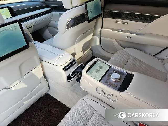 Genesis G90 (RS4) id 3792420 из Кореи 7