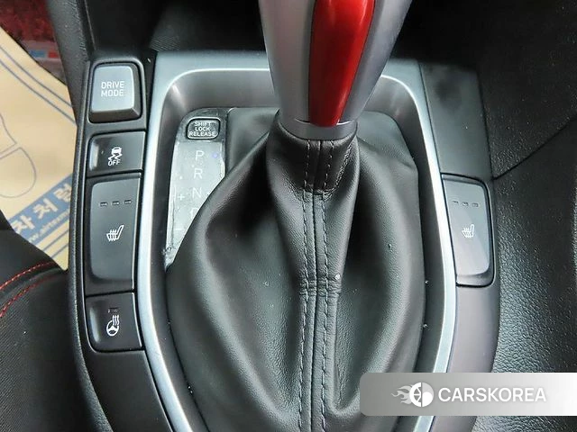Hyundai Veloster (JS) id 4587313 из Кореи 7