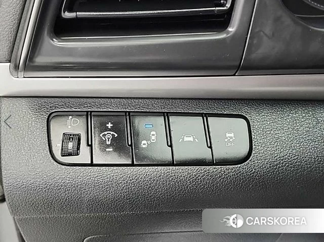 Hyundai The New Avante AD id 3845339 из Кореи 7