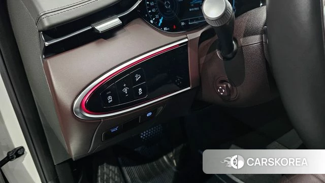 Genesis GV70 id 4250336 из Кореи 7