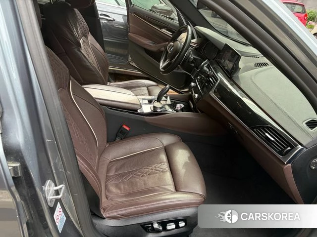 BMW 5 Series (G30) id 4318173 из Кореи 7