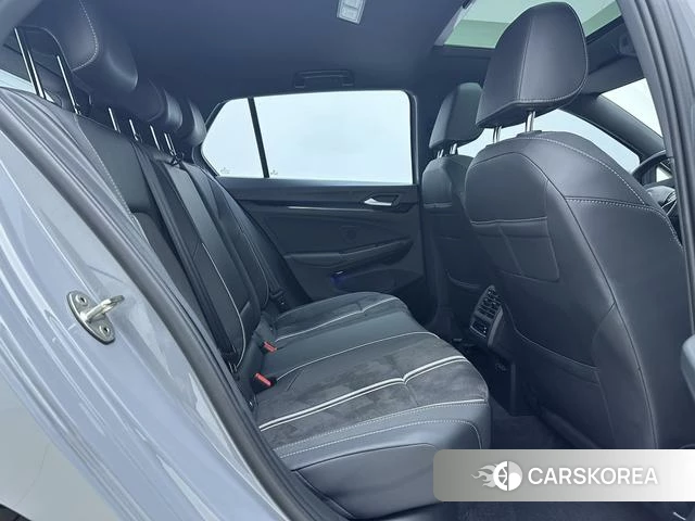 Volkswagen Golf id 4290874 из Китая 7