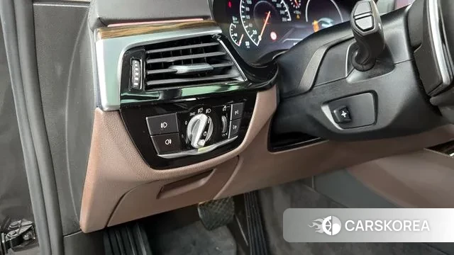 BMW 6 Series GT (G32) id 3469607 из Кореи 7