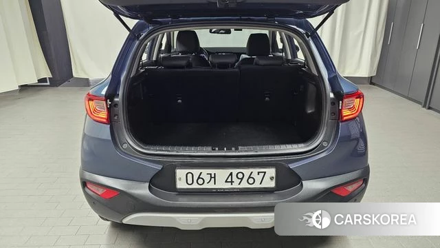 Kia Stonic id 4794758 из Кореи 7