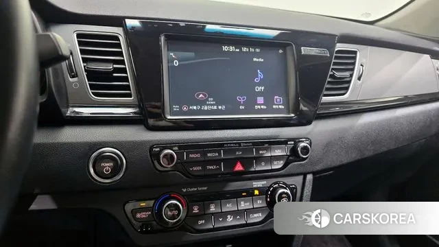 Kia Niro EV id 3429157 из Кореи 7