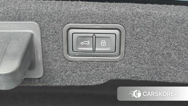 Audi A8 (D5) id 4872322 из Кореи 7