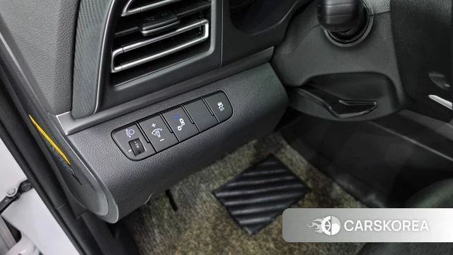 Hyundai The New Avante AD id 4677584 из Кореи 7