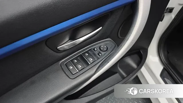 BMW 3 Series (F30) id 3779283 из Кореи 7