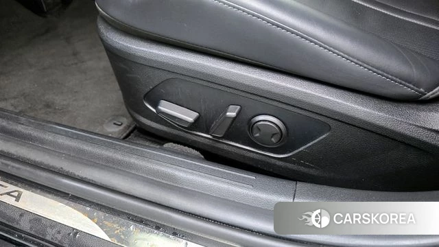 Hyundai Sonata (DN8) id 3878920 из Кореи 7
