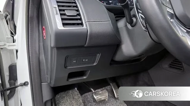 Land Rover Discovery 5 id 3758678 из Кореи 7