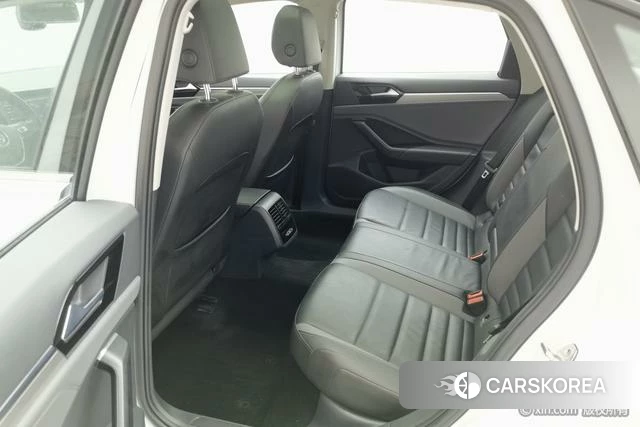 Volkswagen Sagitar id 4336281 из Китая 7