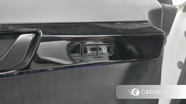 Hyundai Grandeur Hybrid (GN7) id 4194695 из Кореи 7