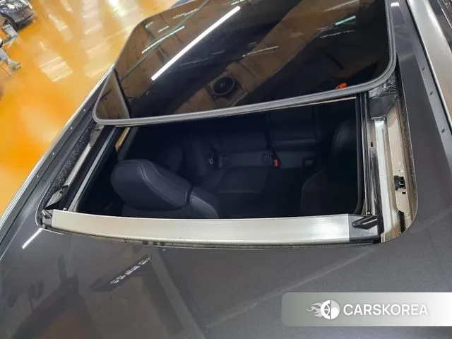 Lexus UX300h id 3168380 из Кореи 7