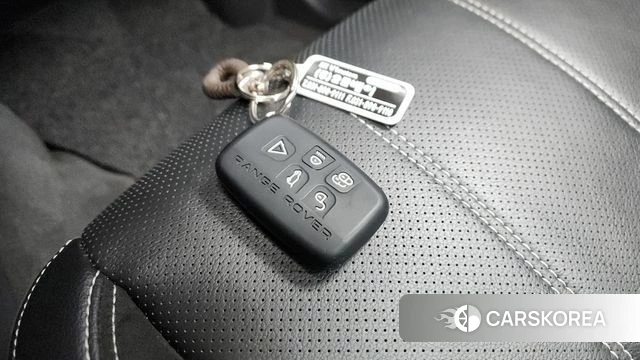 Land Rover Range Rover Velar id 4536750 из Кореи 7