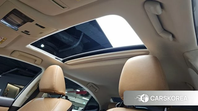 Lexus New ES300h id 3894226 из Кореи 7