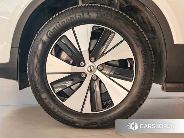 Volvo XC40 id 4214182 из Китая 7