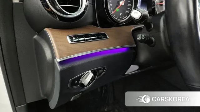 Mercedes-Benz E-Class W213 id 2986325 из Кореи 7