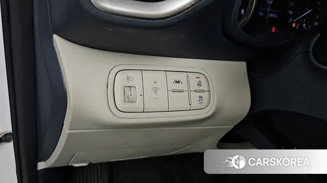 Hyundai Venue id 3296404 из Кореи 7