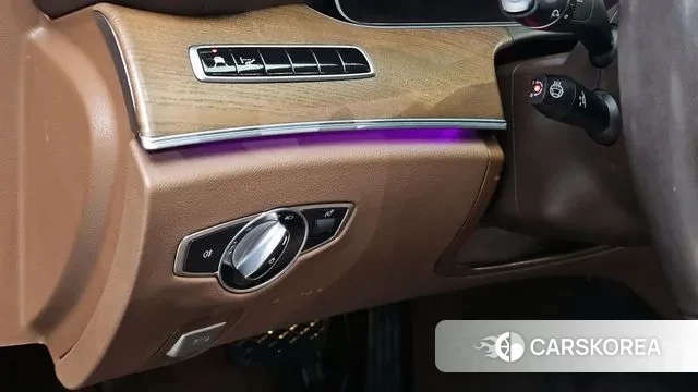 Mercedes-Benz E-Class W213 id 3444578 из Кореи 7