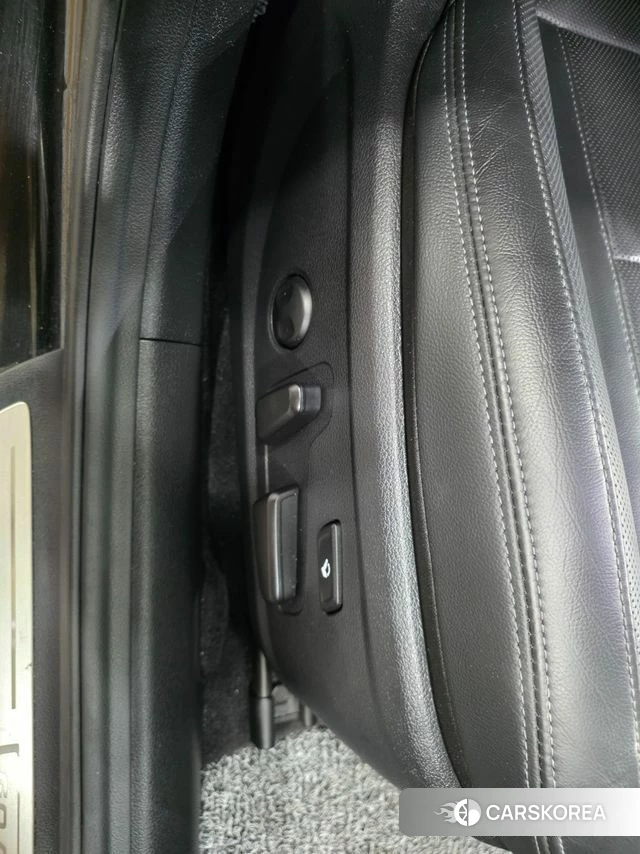 Hyundai The New Grandeur IG Hybrid id 3885188 из Кореи 7