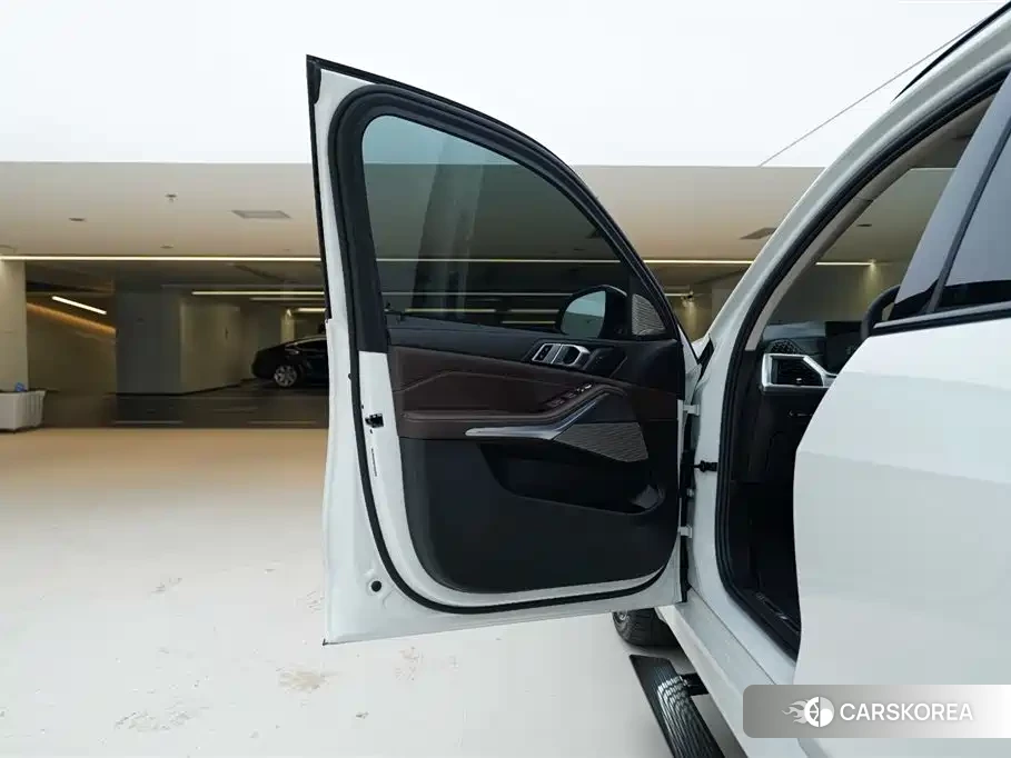 BMW X5 id 4554033 из Китая 7