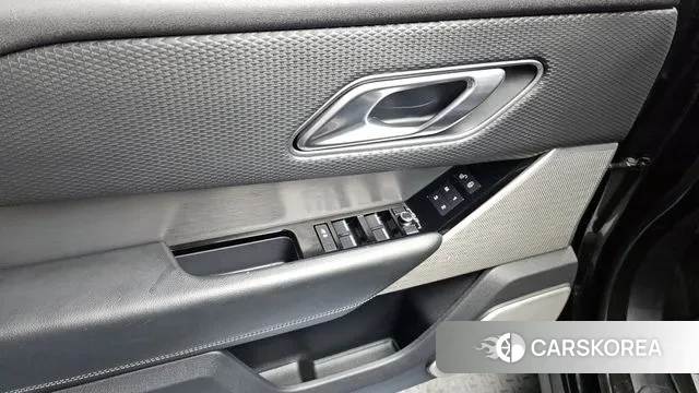 Land Rover Range Rover Velar id 3617276 из Кореи 7