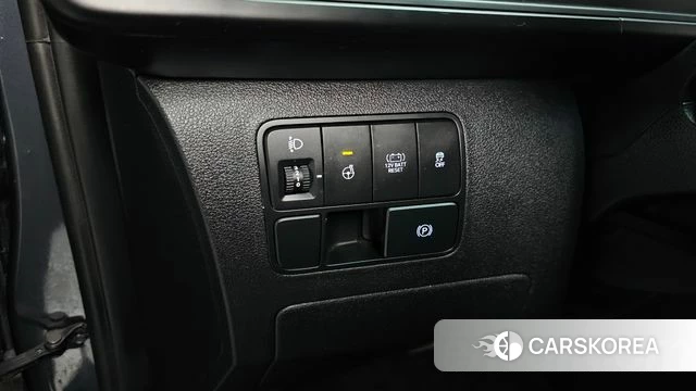 Hyundai Staria id 4185811 из Кореи 7