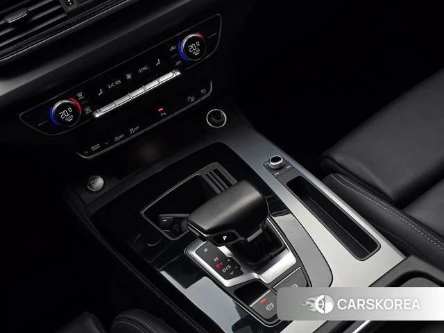 Audi Q5L id 4259591 из Китая 7