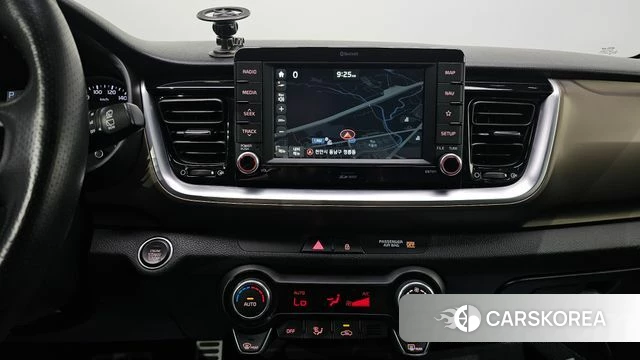 Kia Stonic id 4465733 из Кореи 7