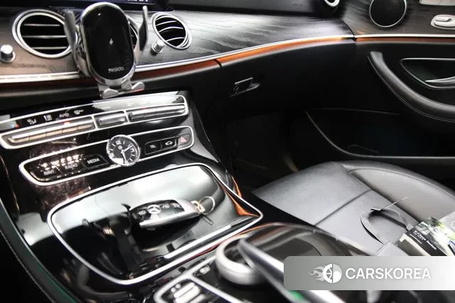 Mercedes-Benz E-Class W213 id 3284947 из Кореи 7