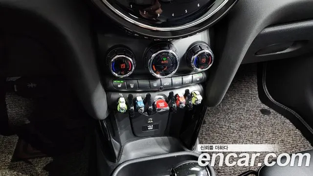 Mini Cooper S id 2674955 из Кореи 7