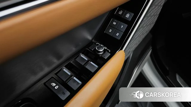 Land Rover Range Rover Velar id 4481331 из Кореи 7