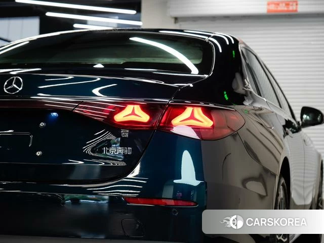 Mercedes-Benz E-class id 4272080 из Китая 7