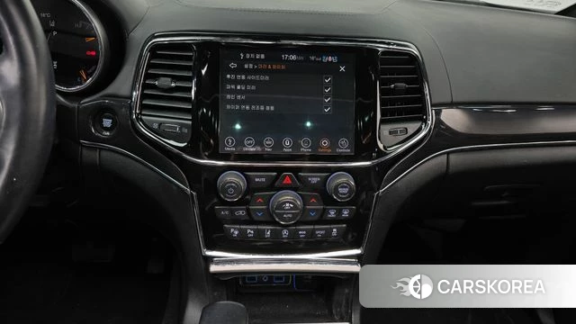 Jeep Grand Cherokee id 4294331 из Кореи 7
