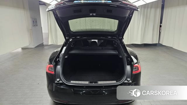 Tesla Model S id 4551624 из Кореи 7